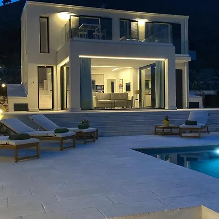Muntaja Villa