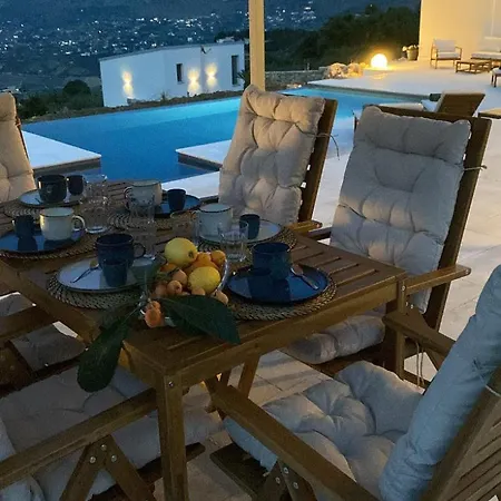 Muntaja Villa Scopello (Sicily)